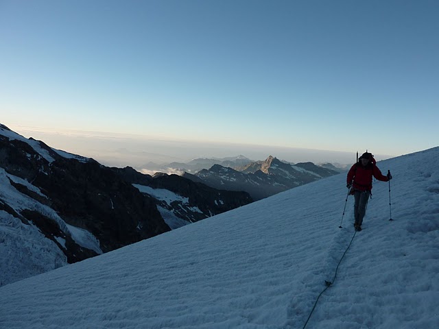 randonnée glaciaire pour rejoindre le départ du Nez du Liskham