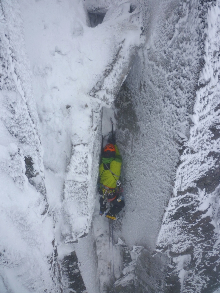 Alpinisme : Neige et terrains glissants